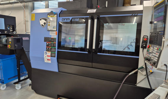 CNC rezkanje in struženje